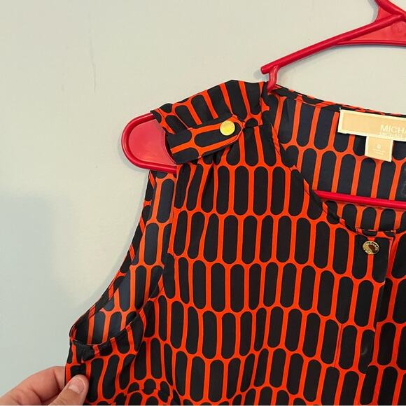 Michael Michael Kors Sleeveless Top w/ Hidden Buttons Size 6 Red Dark Blue - Picture 3 of 10